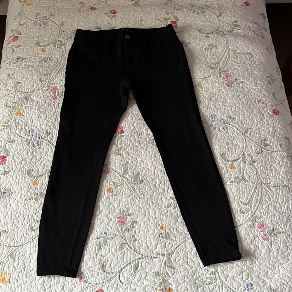 Ann Taylor Super Skinny Black Pants Size 4P